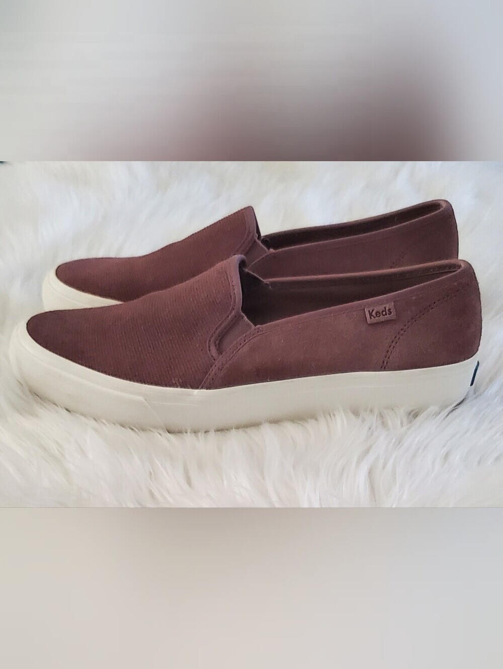 Vans Women's Dusty Rose Classic Slip-On Sneakers Suede Casual Shoes Size 10